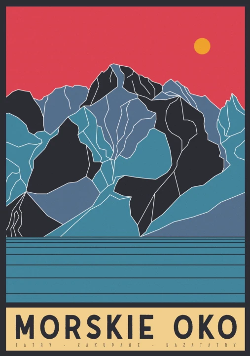 Prostokątna naklejka w zimnych barwach. Nowoczesna grafika, kontury szczytów na tle pomarańczowego nieba. Na dole tafla wody i napis morskie oko na beżowym tle.